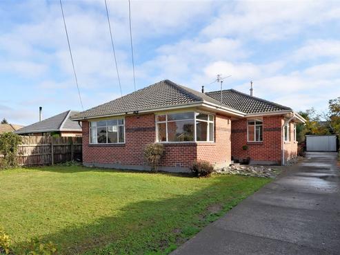 2 Nyoli Street, Northcote