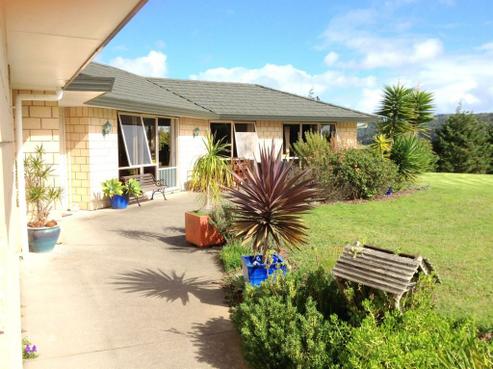 1 Carol Leon Avenue, Kaukapakapa