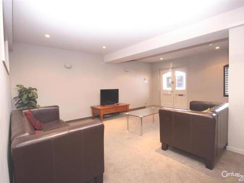 11/2 Manor Place, Dunedin Central