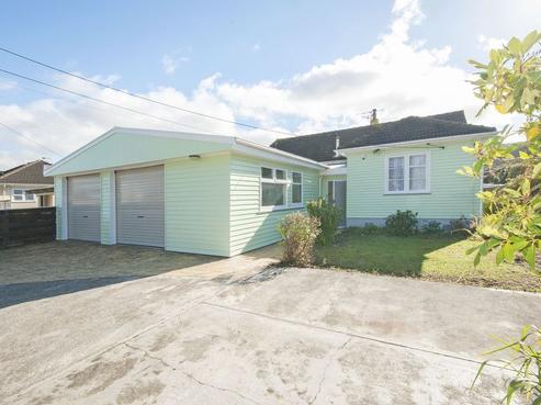 3 Peck Street, Taita