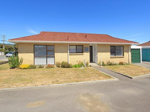 2/30 Leighton Avenue, Waiwhetu