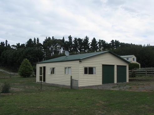 668 Inland North Road, Onaero