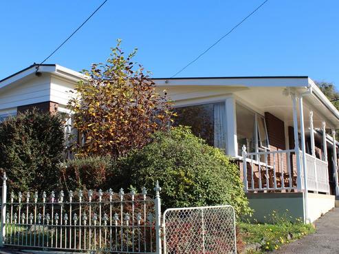 17 Charters Street, Glenross