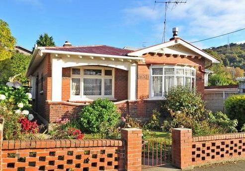 8 College Street, Caversham