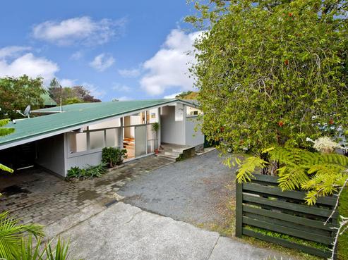 56 Mcdowell Crescent, Hillcrest