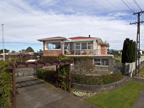 21 Clifford Road, Eltham