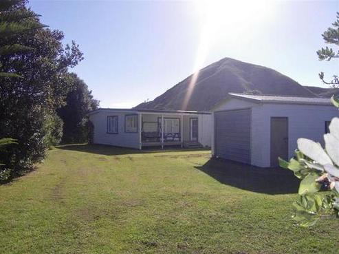 130 Fortescue Street, Mahia