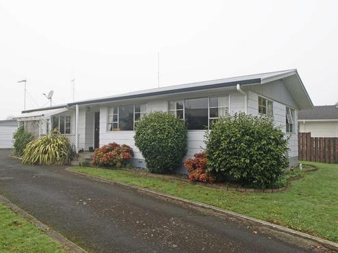 32 Elmwood Crescent, Pukete
