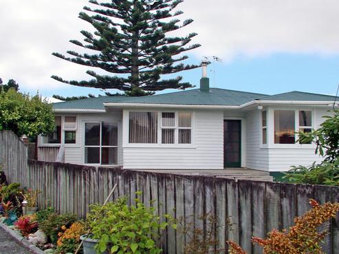8 Mathew Place, Tikipunga