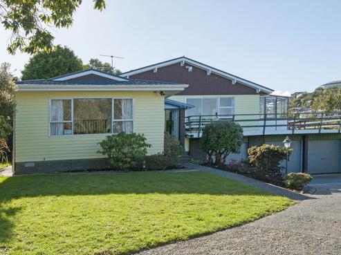 12 Reese Jones Grove, Maungaraki