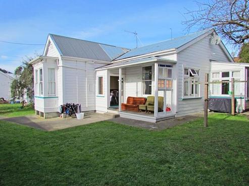 122 Harbour Terrace, North Dunedin