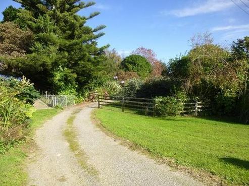 32 Tame Porati Street, Manakau