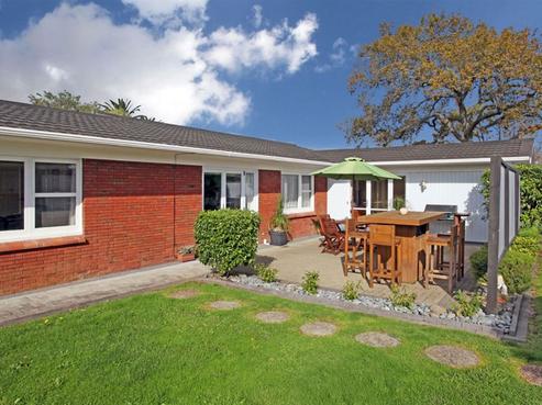 126 Edinburgh Street, Pukekohe