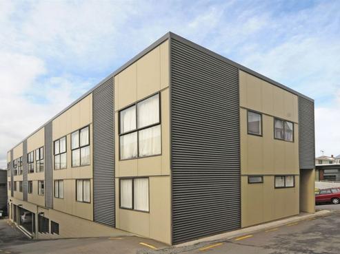 5/7 Hall Avenue, Newtown
