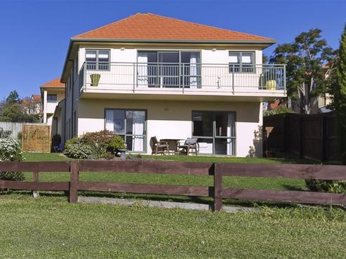 10 Parkwood Crescent, Gulf Harbour