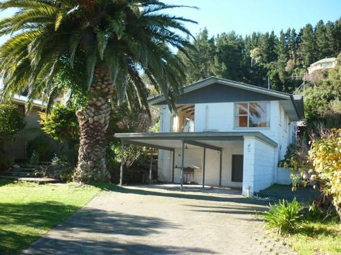 11 Heybridge Lane, Hillsborough