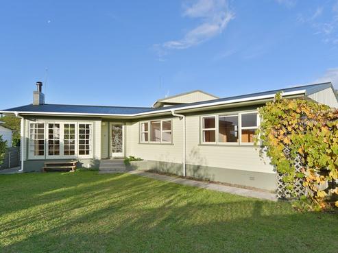 12 Erin Street, Tikipunga