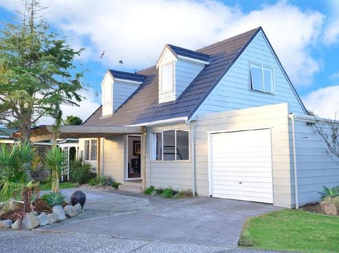 13 Edgewater Grove, Orewa