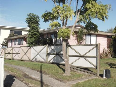 42 Lagoon Place, Poike