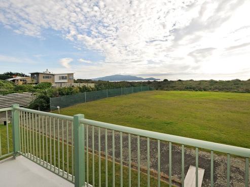 36 Marram Way, Peka Peka