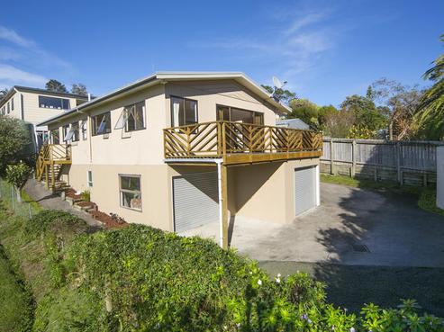 27B Cedar Terrace, Stanmore Bay