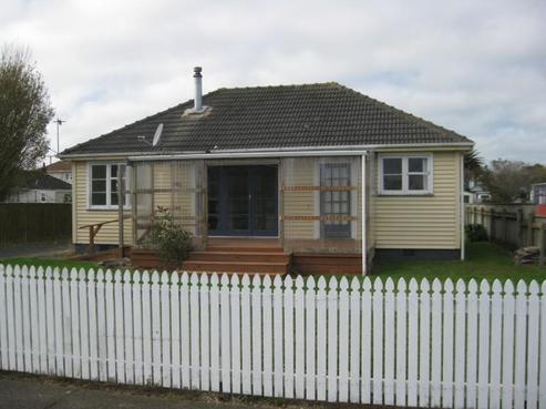 20 Easton Street, Foxton