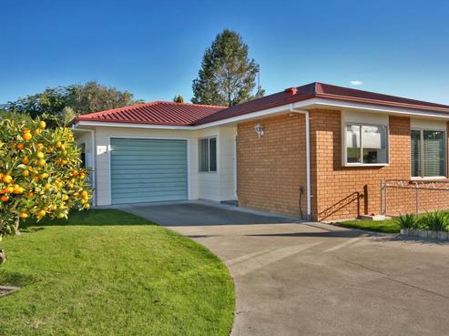 1/16 Alan Styles Place, Greenmeadows