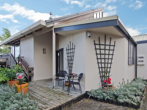 126 Golf Road, Titirangi