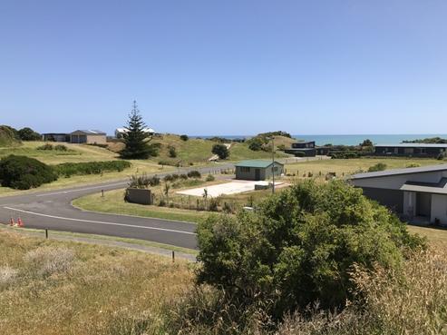 16 Longbeach Drive, Castlecliff