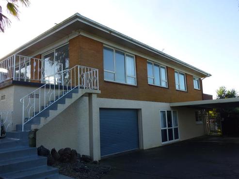 56 Prince Regent Drive, Half Moon Bay