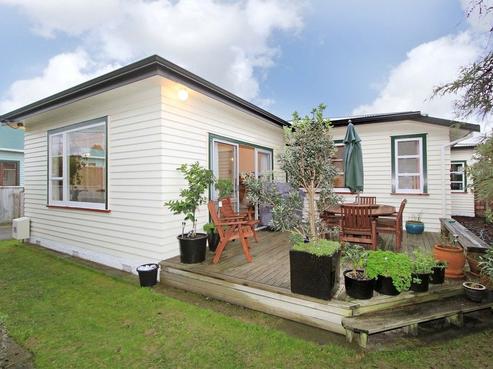 5 Garden Road, Avalon