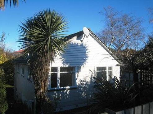 220 North Street, West End