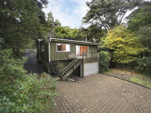 144 Laingholm Drive, Laingholm