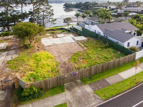 97 Fisher Parade, Sunnyhills