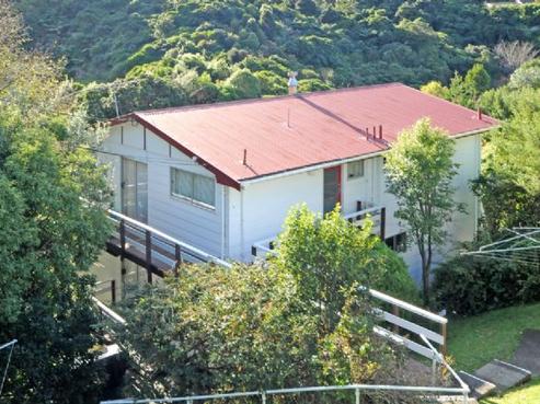 24 Silverstream Road, Crofton Downs