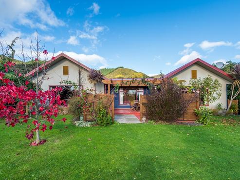 9 Frenchay Drive, Atawhai