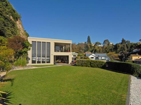141 Milton Road, Napier Hill