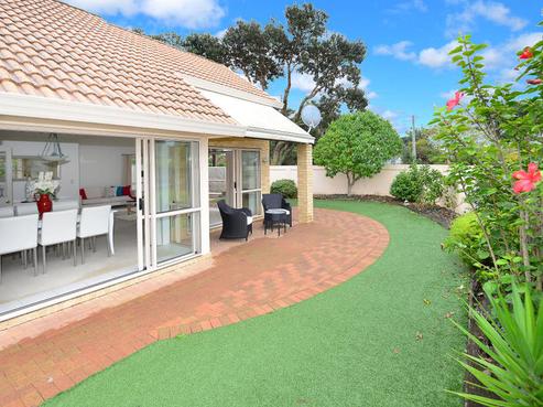 4D Laurence Street, Manly