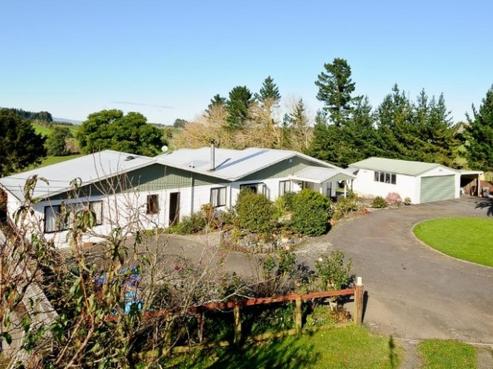 52 Hall Road, Peacocke