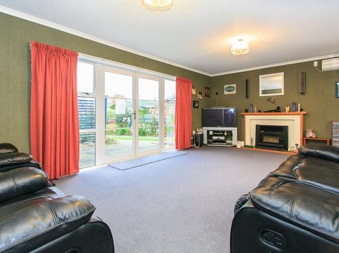 13 Montgomery Street, Feilding