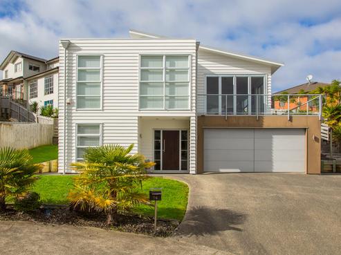 14 Carol Lee Place, Albany Heights