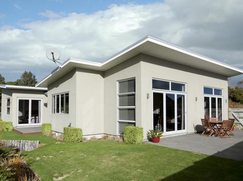 12 Heta Road, Highlands Park