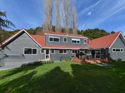 81 Okareka Loop Road, Lake Okareka