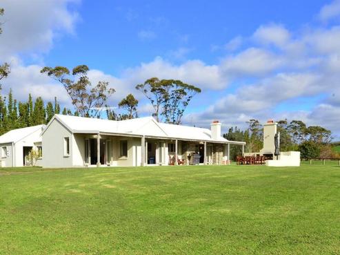 1081 Leigh Road, Matakana