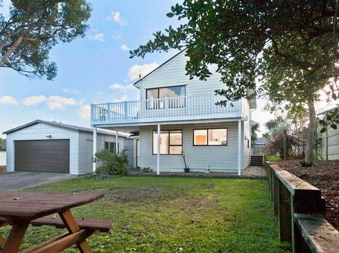 22 Pahi Place, West Harbour