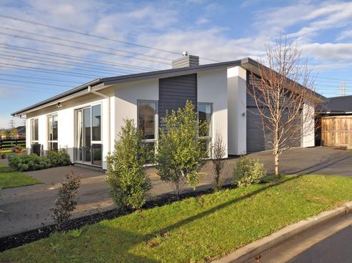 12 Millesimes Way, Yaldhurst