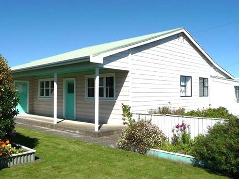 96 Collins Street, Hawera
