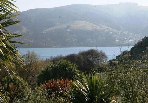 11 Castlewood Road, Company Bay