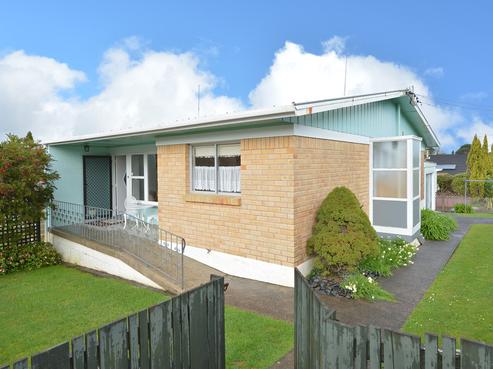 1/43 Clark Road, Kamo