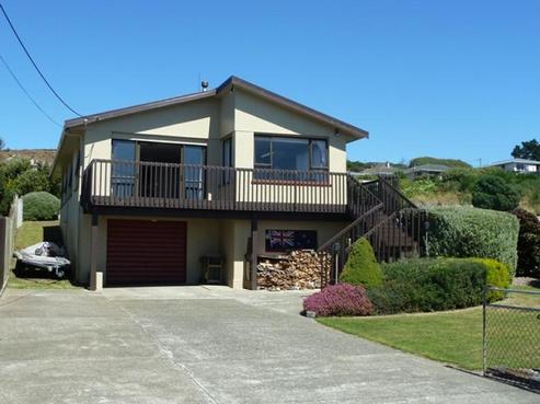 266 Bann Street, Bluff
